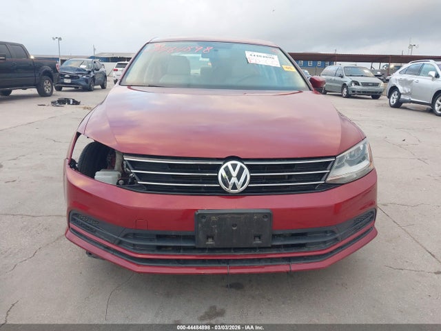2017 Volkswagen Jetta 1.4t Se მანქანა იყიდება აუქციონზე, vin: 3VWDB7AJ5HM377537, აუქციონის ნომერი: 44484898