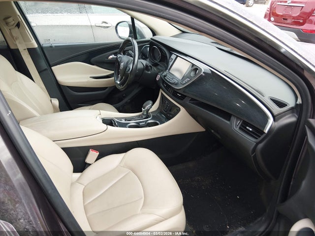 44484904 :رقم المزاد ، LRBFX1SA7JD082349 vin ، 2018 Buick Envision Essence مزاد بيع
