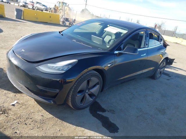 44484912 :رقم المزاد ، 5YJ3E1EAXKF305614 vin ، 2019 Tesla Model 3 Long Range/mid Range/standard Range/standard Range Plus مزاد بيع