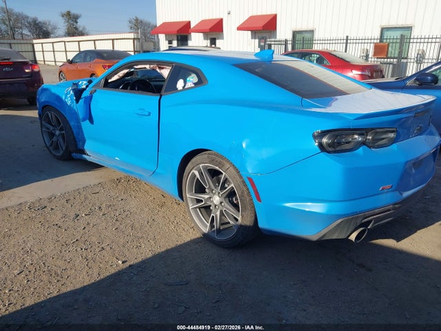 2023 CHEVROLET CAMARO 1G1FB1RX2P0100730 Photo 2