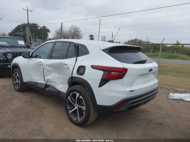2025 CHEVROLET TRAX KL77LGEP7SC024783 Photo 2
