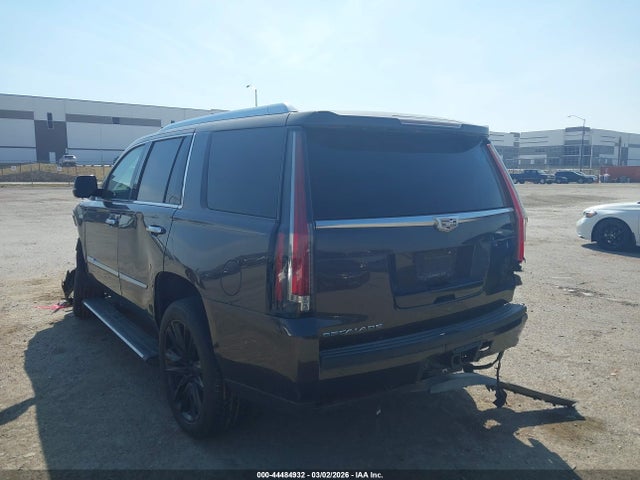 2016 Cadillac Escalade Luxury Collection მანქანა იყიდება აუქციონზე, vin: 1GYS3BKJ1GR340453, აუქციონის ნომერი: 44484932