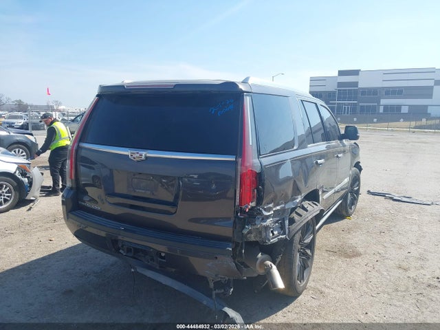 2016 Cadillac Escalade Luxury Collection მანქანა იყიდება აუქციონზე, vin: 1GYS3BKJ1GR340453, აუქციონის ნომერი: 44484932