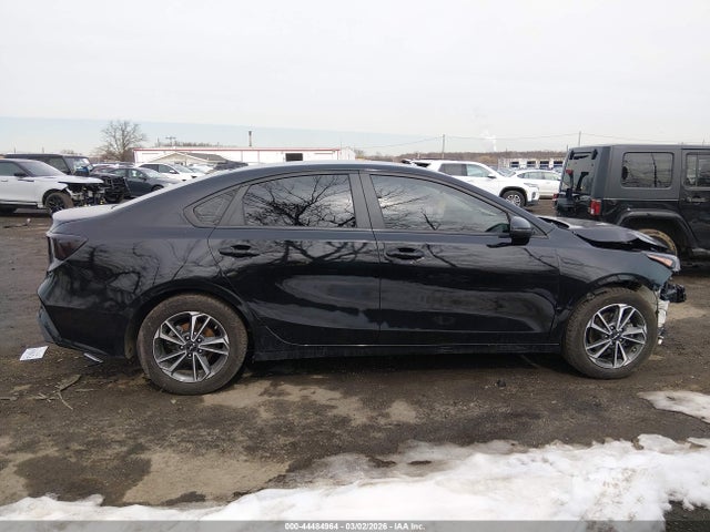 44484964 :رقم المزاد ، 3KPF24AD9PE543975 vin ، 2023 Kia Forte Lxs مزاد بيع