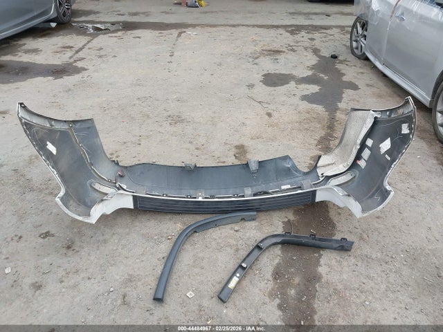 1C4RJEAG6HC902904 Jeep Grand Cherokee Laredo 4x2