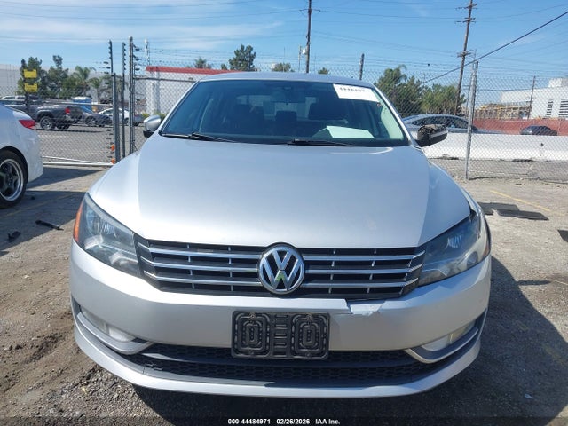Продаж на аукціоні авто 2015 Volkswagen Passat 1.8t Limited Edition, vin: 1VWAT7A30FC086153, номер лоту: 44484971