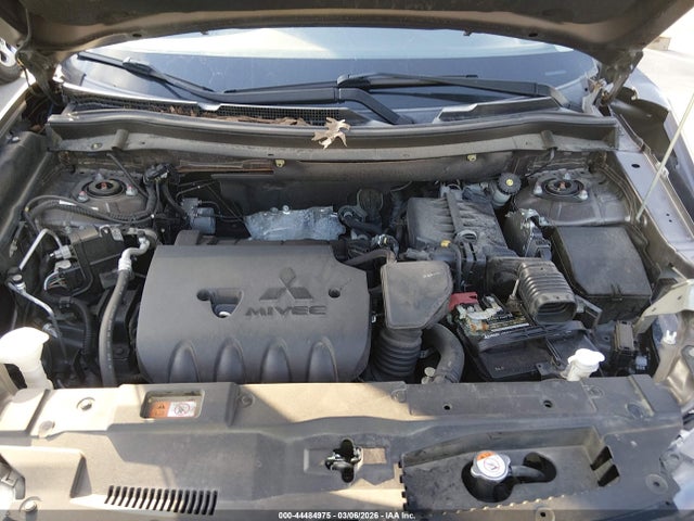 2019 MITSUBISHI OUTLANDER JA4AD2A3XKZ005924 Photo 9