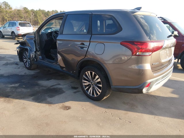 2019 MITSUBISHI OUTLANDER JA4AD2A3XKZ005924 Photo 2
