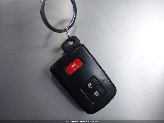 3TMCZ5AN5KM210748 Toyota Tacoma Trd Off Road