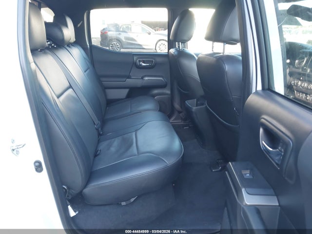 3TMCZ5AN5KM210748 Toyota Tacoma Trd Off Road