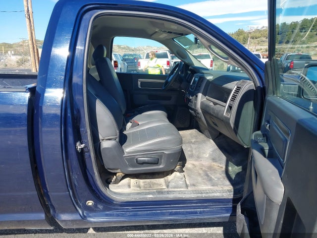 3C6JR7DG1JG323682 RAM 1500