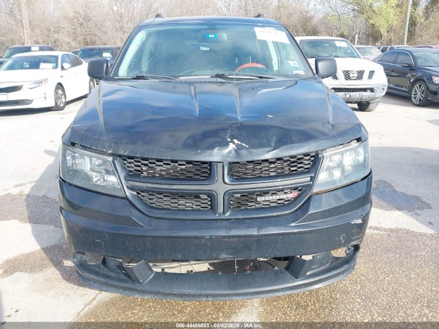 3C4PDCAB9JT439805 Dodge JOURNEY SE