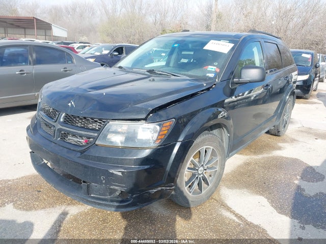 3C4PDCAB9JT439805 Dodge JOURNEY SE
