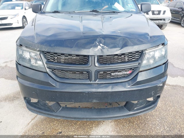 3C4PDCAB9JT439805 Dodge JOURNEY SE