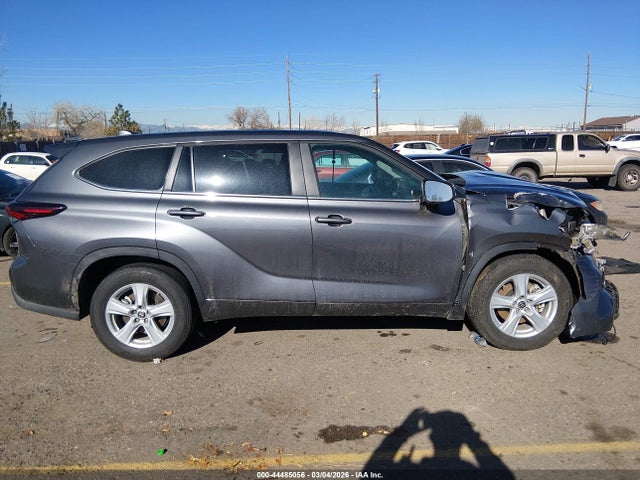 Toyota Highlander Le 2025 5TDKDRAH7SS553914 Image 14