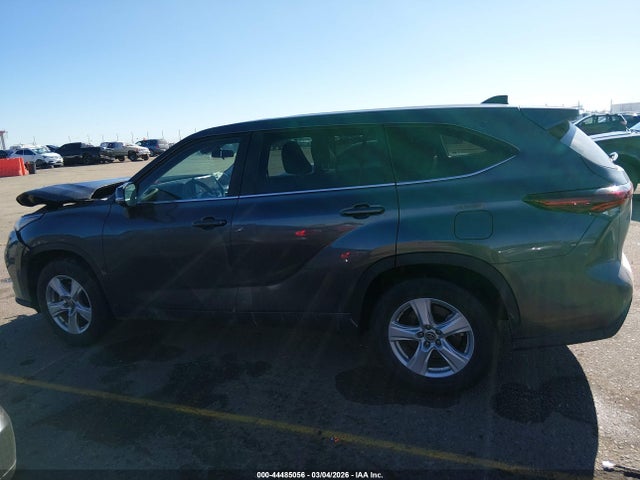Toyota Highlander Le 2025 5TDKDRAH7SS553914 Image 15