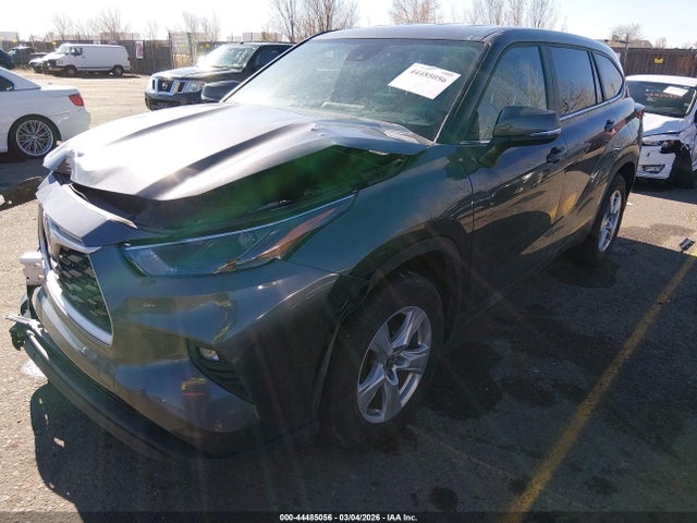 Toyota Highlander Le 2025 5TDKDRAH7SS553914 Image 2