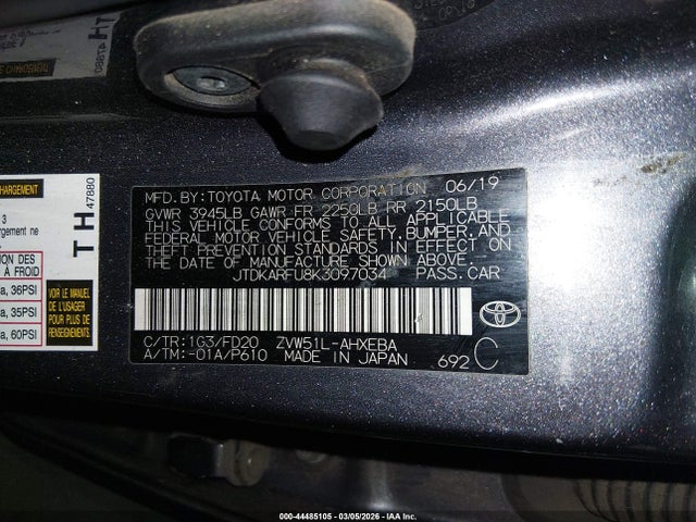 JTDKARFU8K3097034 Toyota Prius Le