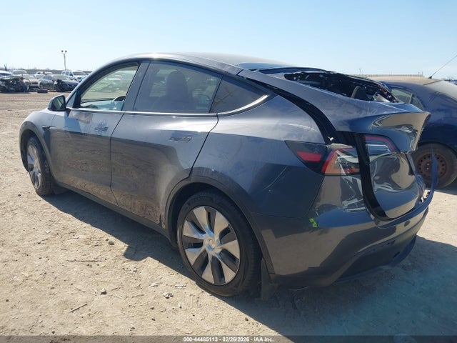 Продажа на аукционе авто 2023 Tesla Model Y Awd/long Range Dual Motor All-wheel Drive, vin: 7SAYGAEE2PF956538, номер лота: 44485113