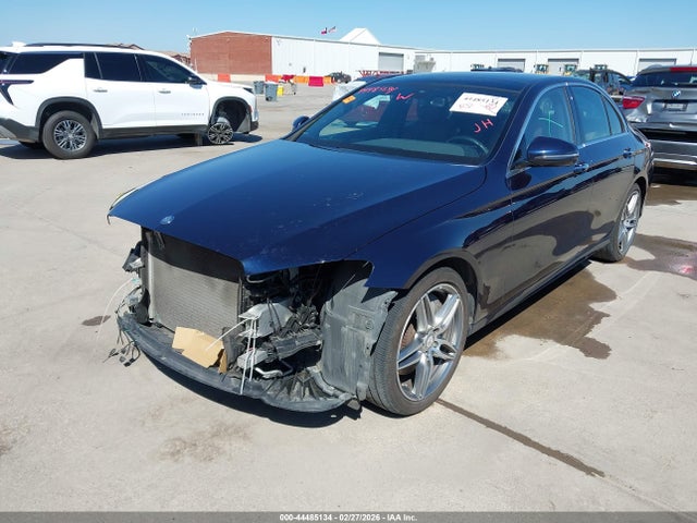2017 Mercedes-benz E 300 მანქანა იყიდება აუქციონზე, vin: WDDZF4JB0HA021245, აუქციონის ნომერი: 44485134