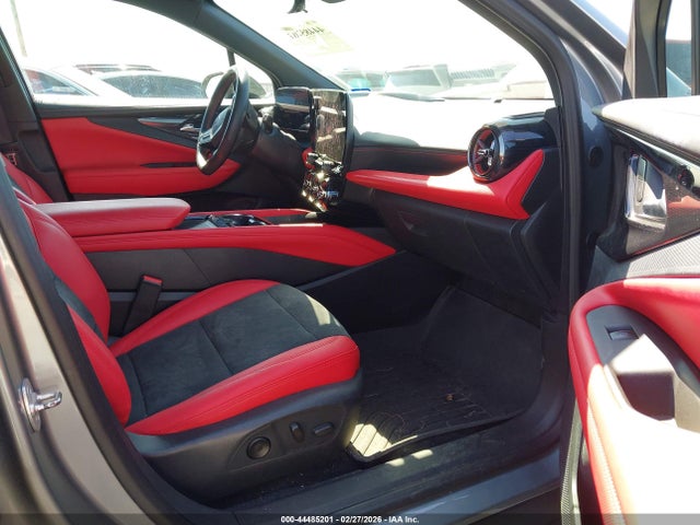 2024 CHEVROLET BLAZER EV 3GNKDCRJ5RS224680 Photo 4