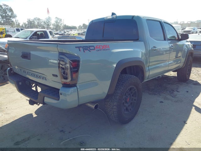 3TMCZ5ANXNM463746 Toyota Tacoma Trd Off Road