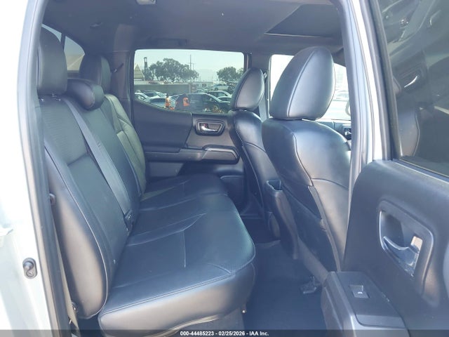 3TMCZ5ANXNM463746 Toyota Tacoma Trd Off Road
