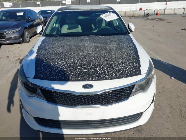 5XXGT4L31JG182309 KIA Optima Lx