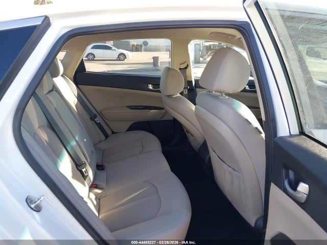 5XXGT4L31JG182309 KIA Optima Lx