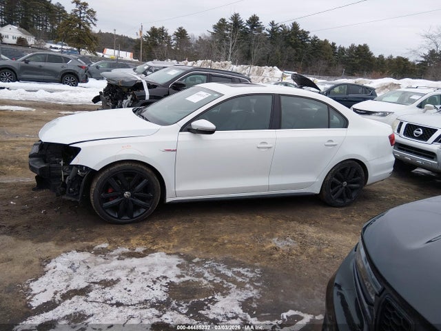 3VW4T7AJ3FM265118 Volkswagen Jetta 2.0t Gli Se