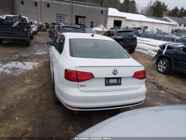 3VW4T7AJ3FM265118 Volkswagen Jetta 2.0t Gli Se
