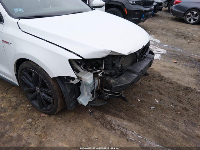 3VW4T7AJ3FM265118 Volkswagen Jetta 2.0t Gli Se