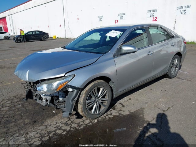 4T1BF1FKXGU237566 Toyota CAMRY SE