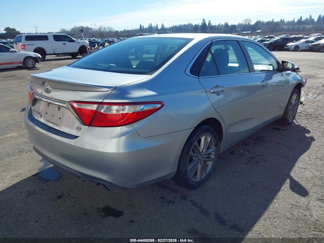 4T1BF1FKXGU237566 Toyota CAMRY SE