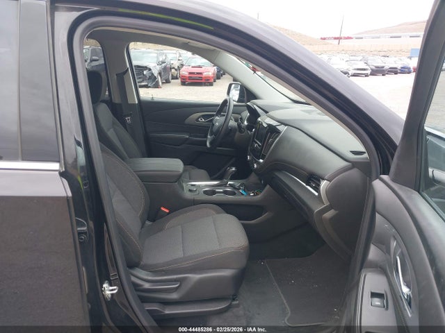 1GNEVFKW5LJ112794 Chevrolet Traverse Awd Ls