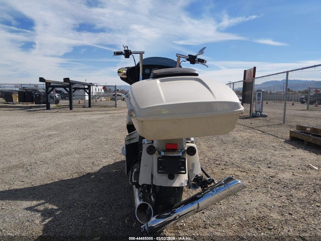 1HD1KBC25NB659967 Harley-Davidson FLHX