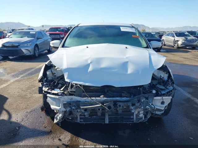 Ford FOCUS SE 2014 1FADP3F22EL332590 Image 11