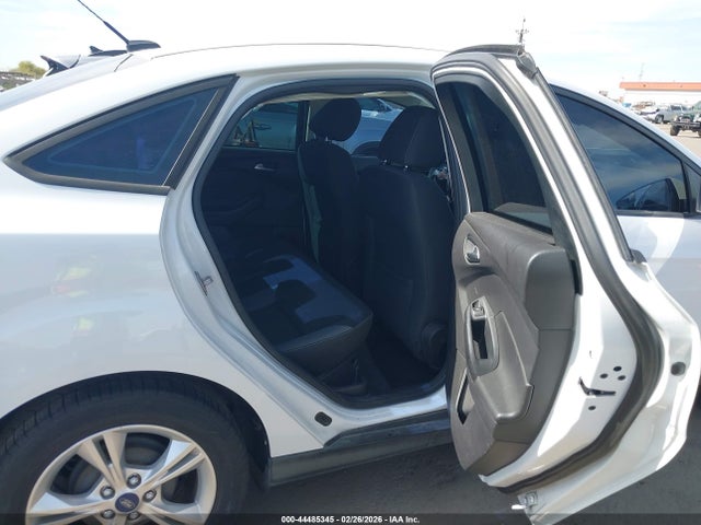 Ford FOCUS SE 2014 1FADP3F22EL332590 Image 8