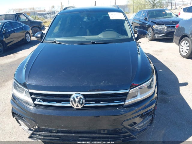 44485352 :رقم المزاد ، 3VV3B7AX8MM089221 vin ، 2021 Volkswagen Tiguan 2.0t Se/2.0t Se R-line Black/2.0t Sel مزاد بيع