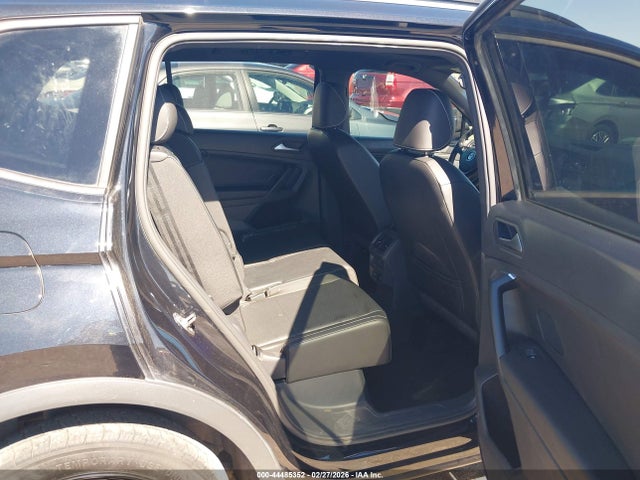 44485352 :رقم المزاد ، 3VV3B7AX8MM089221 vin ، 2021 Volkswagen Tiguan 2.0t Se/2.0t Se R-line Black/2.0t Sel مزاد بيع
