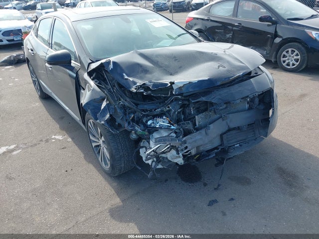 1G4ZP5SS3HU171114 Buick Lacrosse Essence