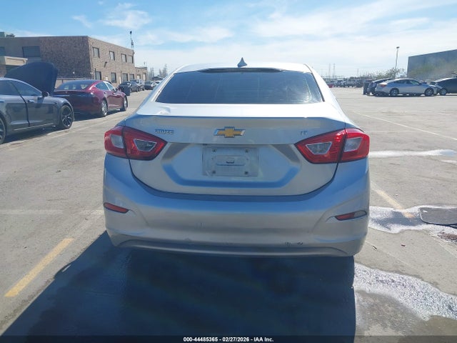 1G1BE5SM0J7147525 Chevrolet Cruze Lt Auto