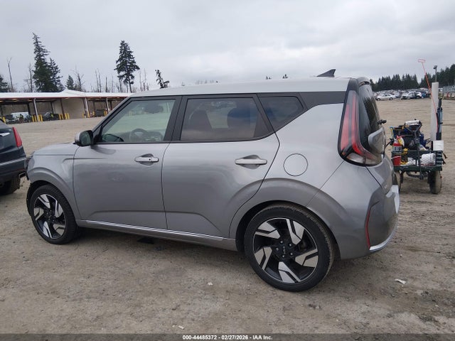 KNDJ53AU1P7845062 KIA Soul Gt-line