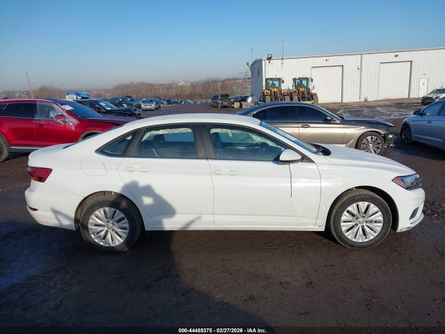 2019 Volkswagen Jetta მანქანა იყიდება აუქციონზე, vin: 3VWCB7BUXKM203197, აუქციონის ნომერი: 44485375
