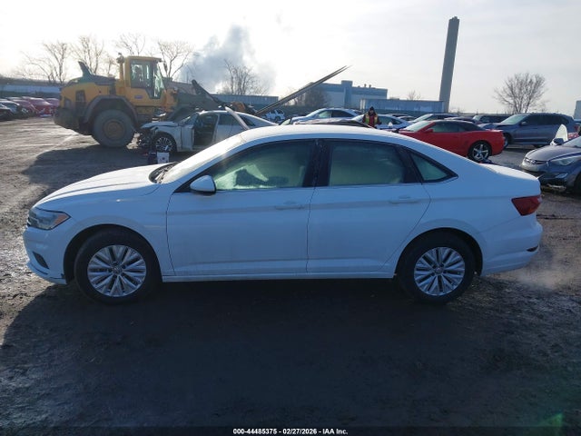 2019 Volkswagen Jetta მანქანა იყიდება აუქციონზე, vin: 3VWCB7BUXKM203197, აუქციონის ნომერი: 44485375