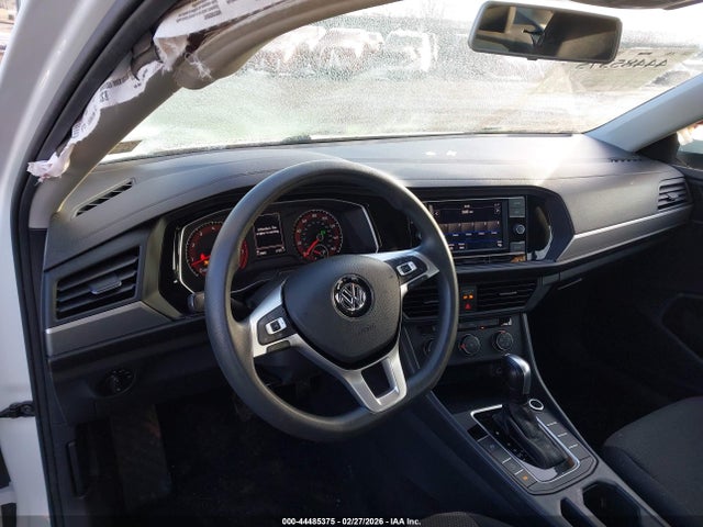 2019 Volkswagen Jetta მანქანა იყიდება აუქციონზე, vin: 3VWCB7BUXKM203197, აუქციონის ნომერი: 44485375