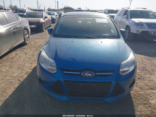 2014 Ford Focus Se მანქანა იყიდება აუქციონზე, vin: 1FADP3F24EL117552, აუქციონის ნომერი: 44485380