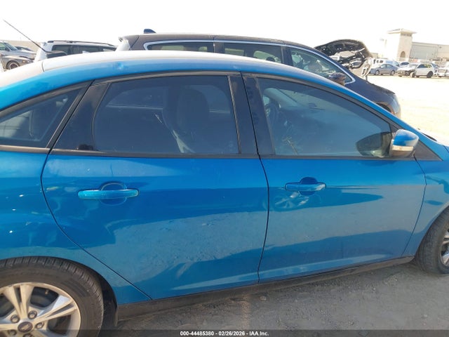 2014 Ford Focus Se მანქანა იყიდება აუქციონზე, vin: 1FADP3F24EL117552, აუქციონის ნომერი: 44485380