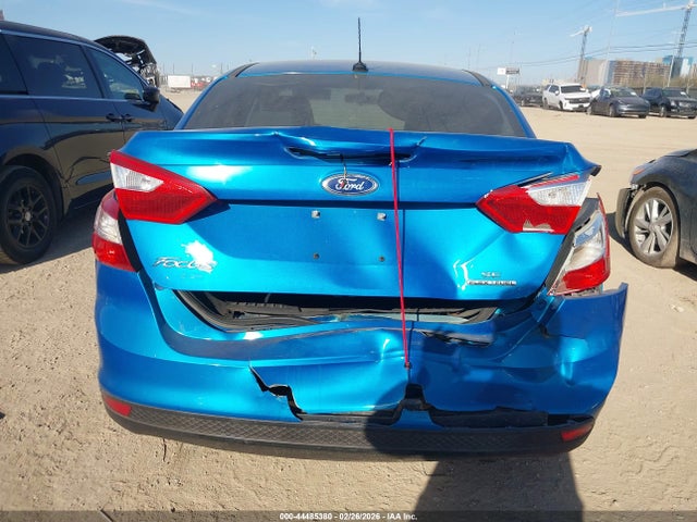 2014 Ford Focus Se მანქანა იყიდება აუქციონზე, vin: 1FADP3F24EL117552, აუქციონის ნომერი: 44485380