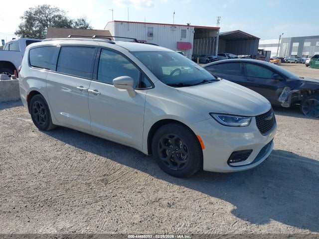2021 CHRYSLER PACIFICA HYBRID 2C4RC1S7XMR590329